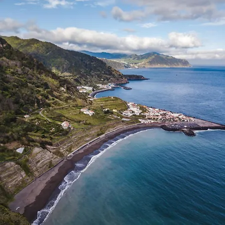 Canto Na Relva * Ponta Delgada