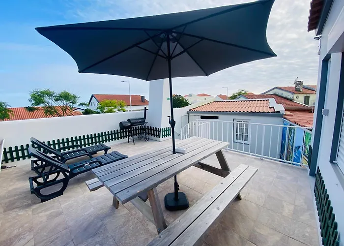 Canto Na Relva * Ponta Delgada (Sao Miguel)